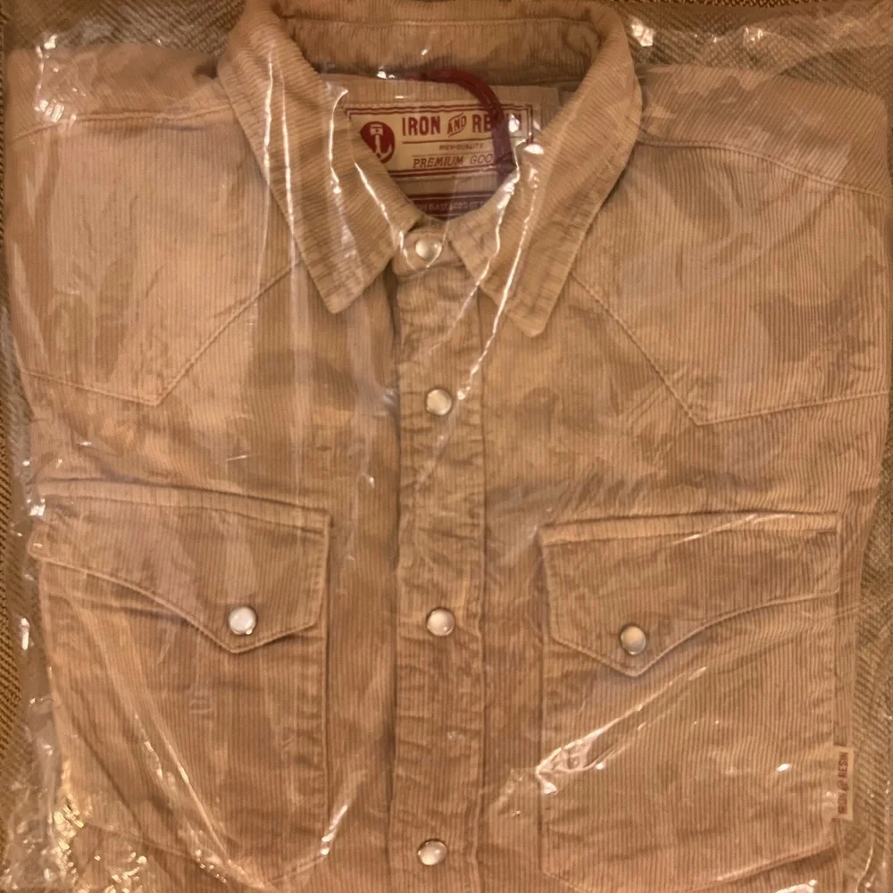 Iron & Resin Corduroy Ojai Shirt - Picture 9 of 14